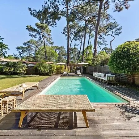 Esprit Au Pyla-sur-mer Avec Piscine, 150m * La Teste-de-Buch