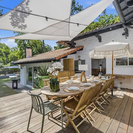 וילה Esprit Au Pyla-sur-mer Avec Piscine, 150m